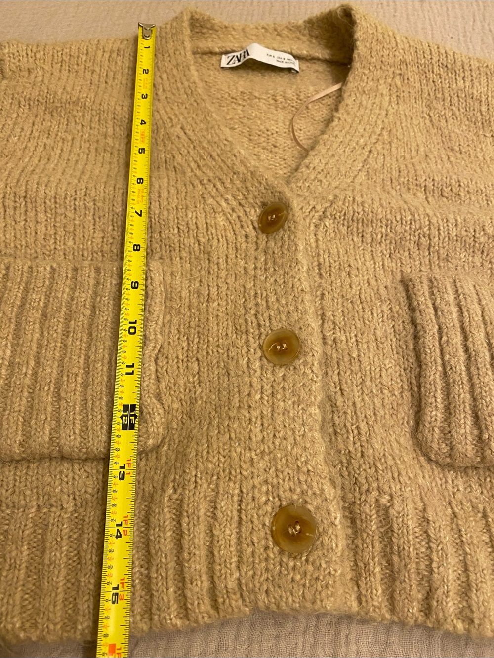 Zara Cropped V-Neck Pocket Sweater - Camel. Size S. Style 9598/203/704 - Picture 6 of 8